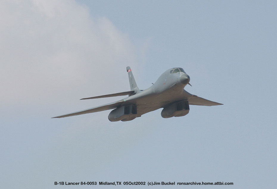 2002_10_05_B-1B_Lancer_84-0053