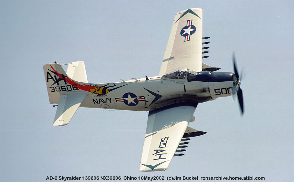 20020518AD-6Skyraider139606_NX39606_19-32