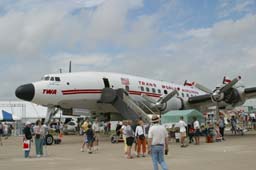2002_07_27_Super_Constellation_4830_N6937C_Star_of_America